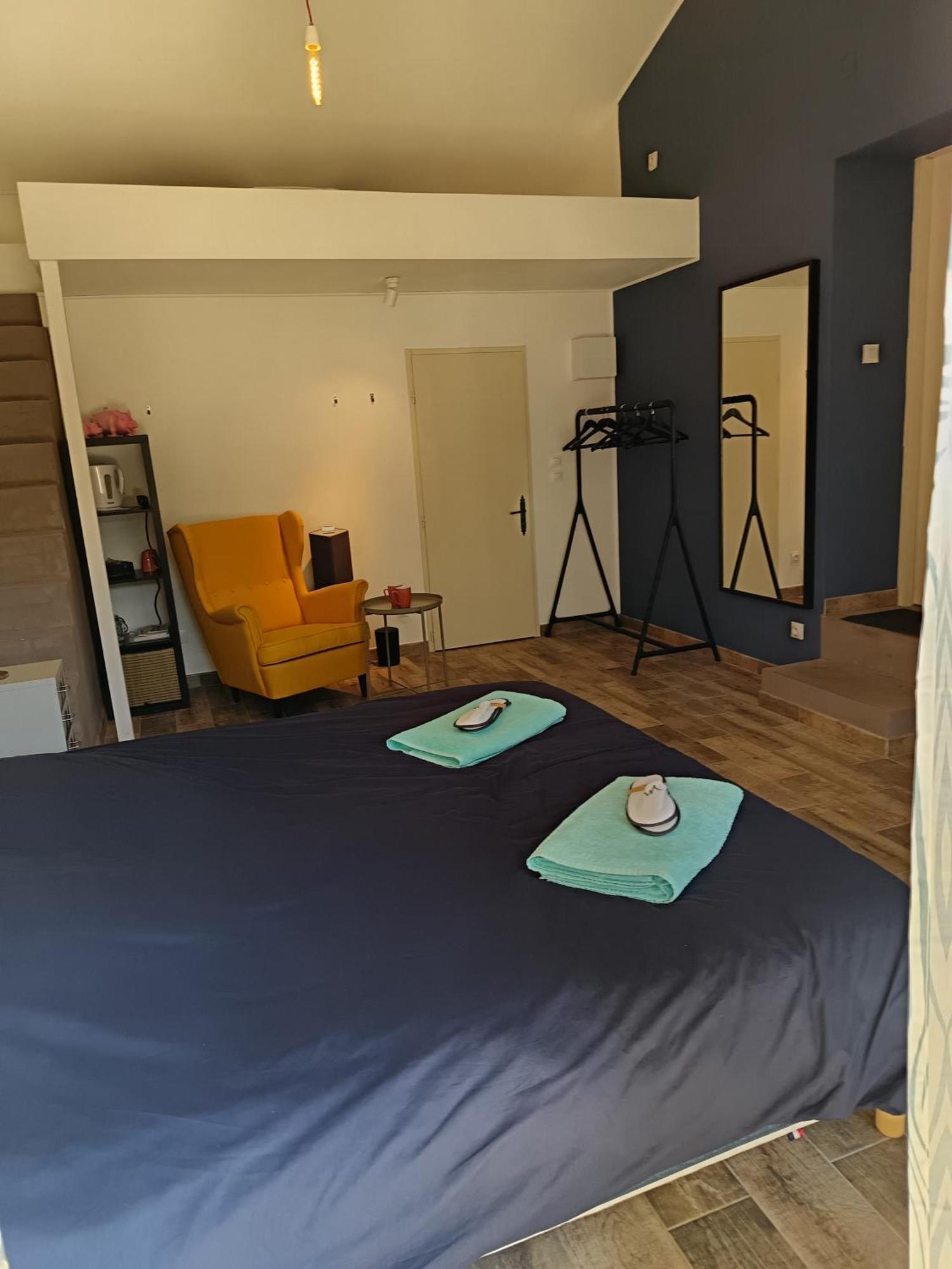 Chambre Le Luc En Provence Esterno foto